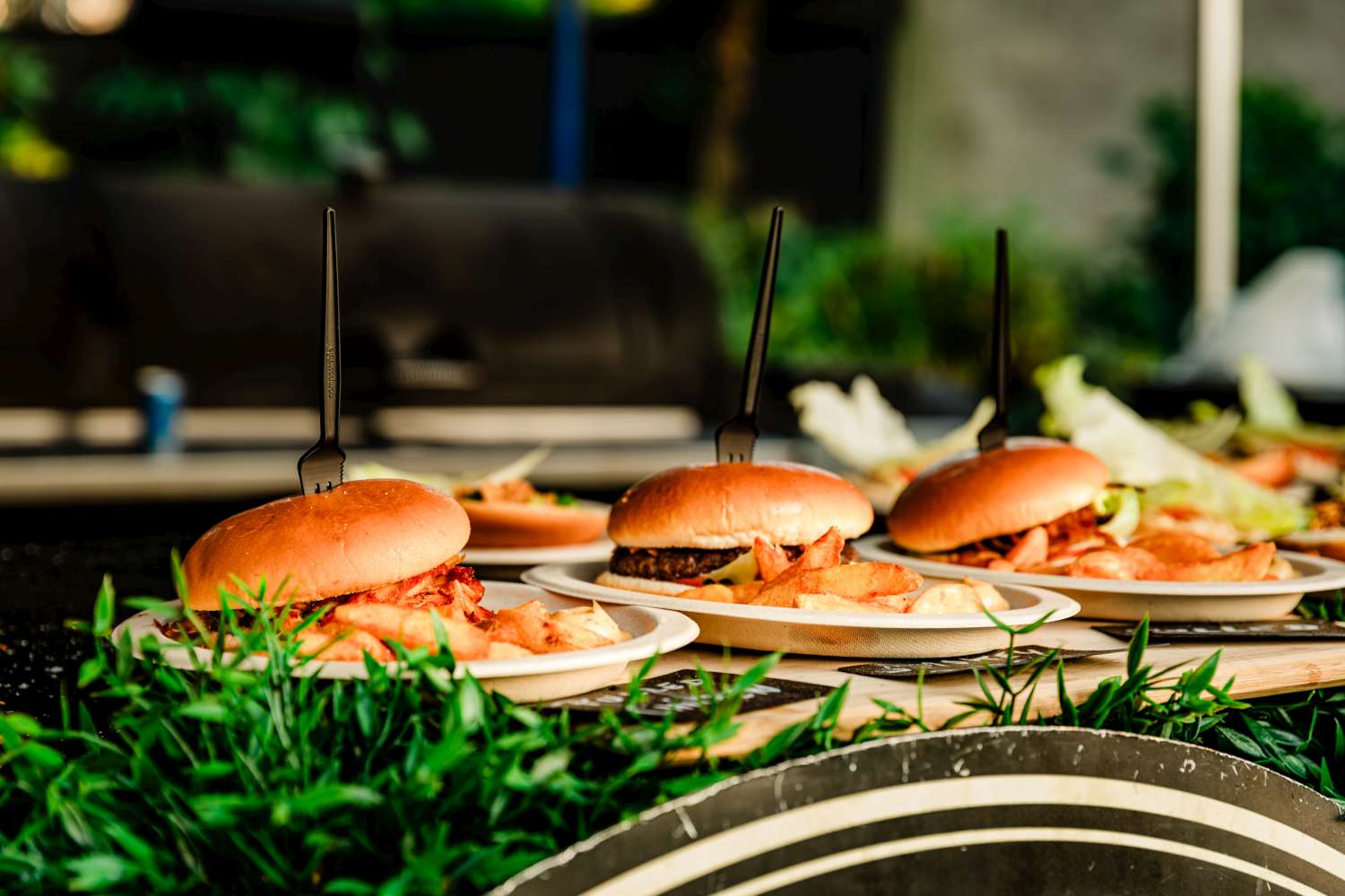 Gerechten van gourmet foodtrucks